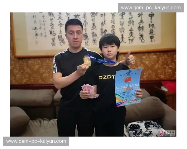 登山战报：在山巅写下的每一行荣耀